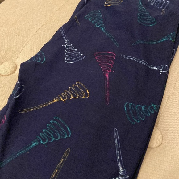 NEW HTF Bundle of Lularoe OS Leggings - Picture 7 of 7